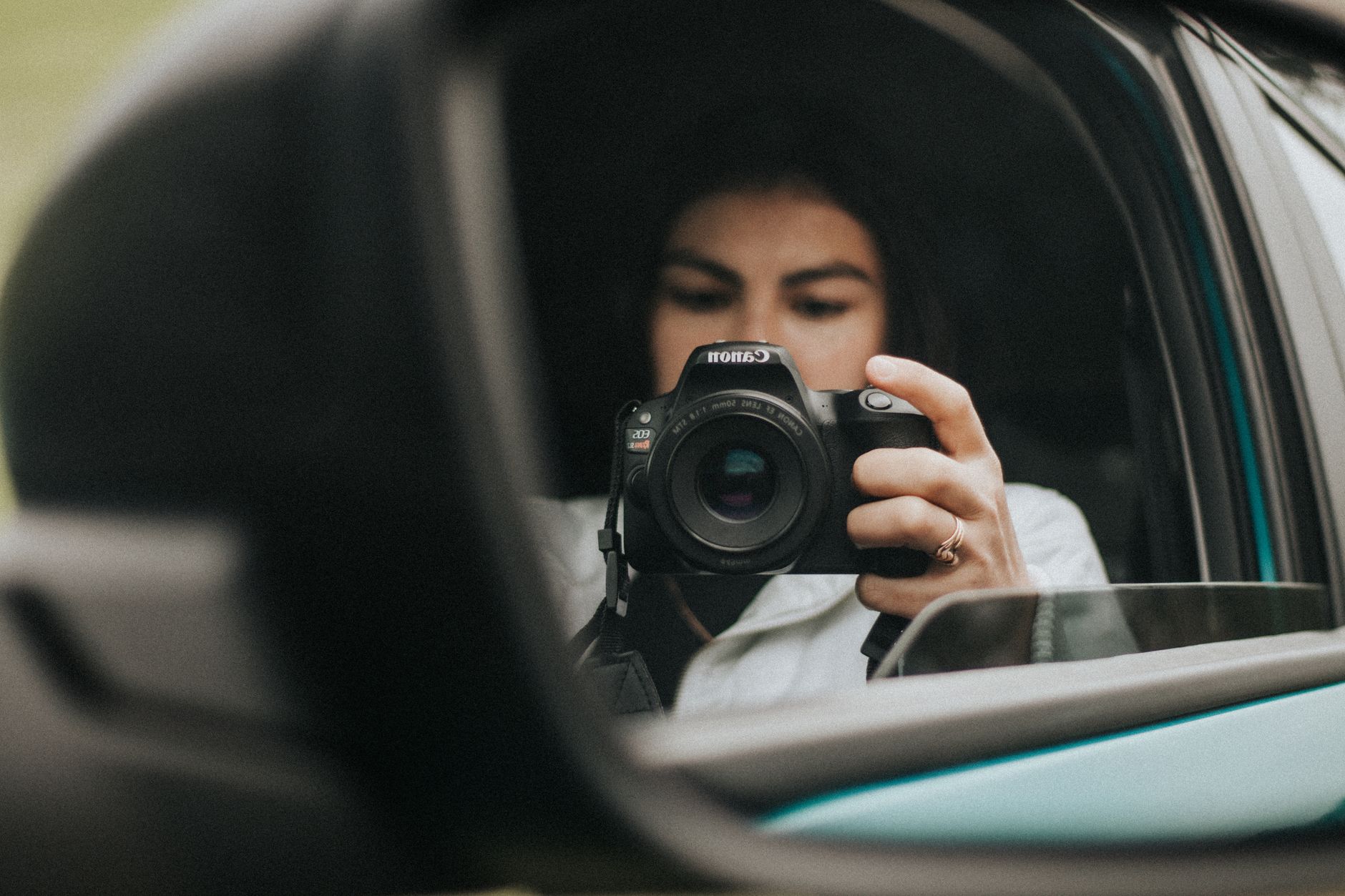 Clara Morales, field photographer